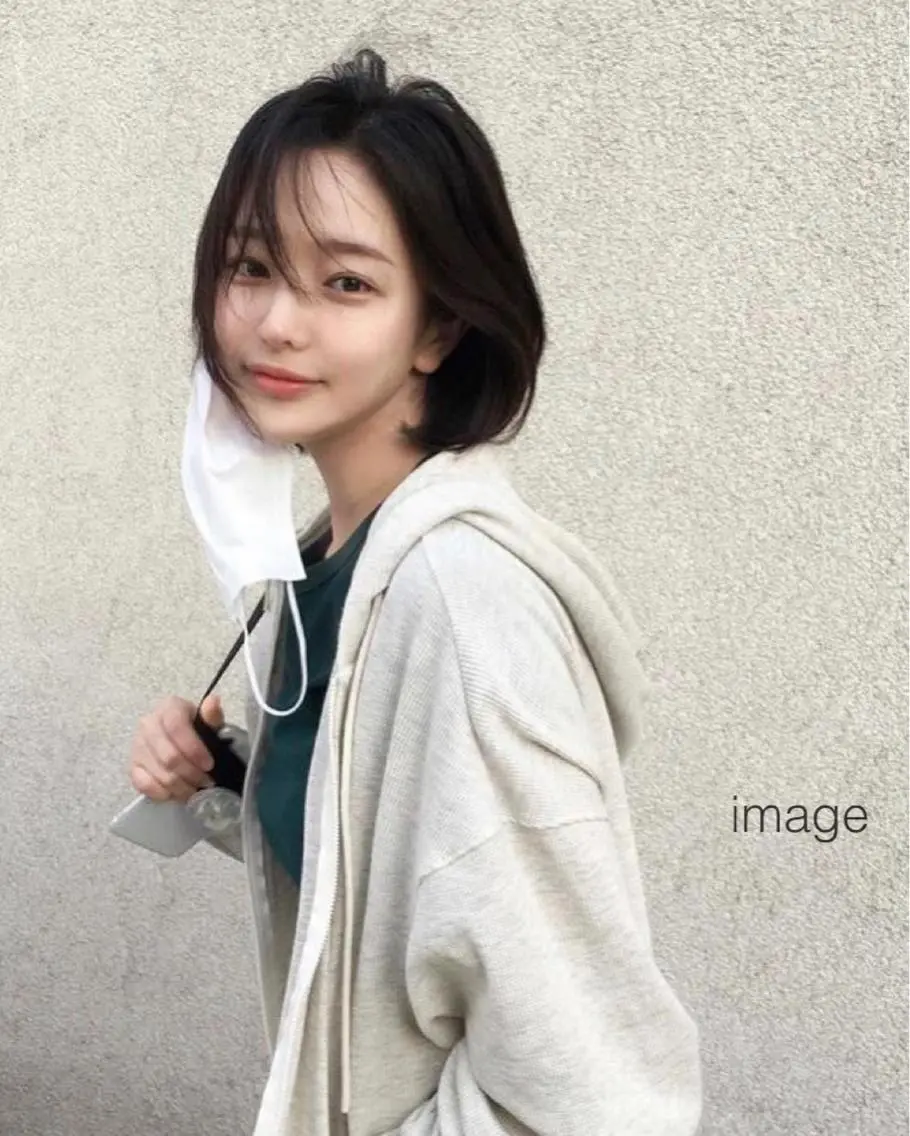 ショート カラー ヘアアレンジ ✨まとまるボブ/ 切りっぱなし/ユキナのヘアスタイル