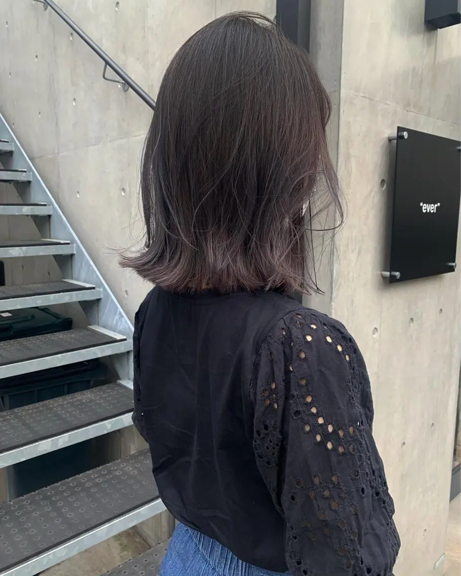 ショート カラー アッシュ グラデーションカラー 柔らかブラウン/顔周 りレイヤー♡ユウシのヘアスタイル