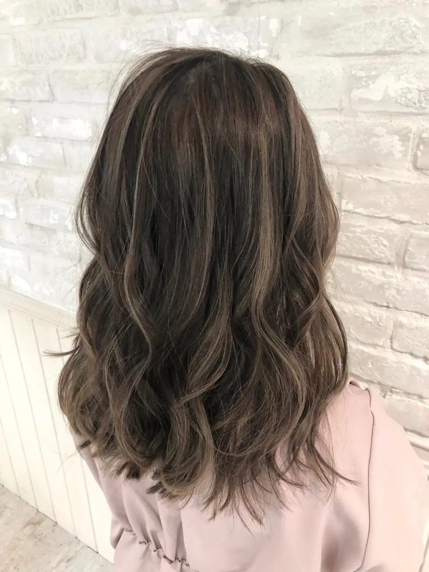 ミディアム 白井 秀太郎のヘアスタイル