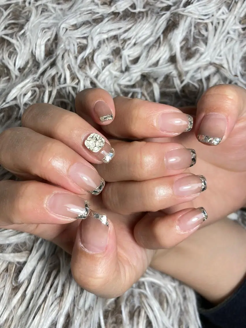 ショート ネイル ハンドネイル フットネイル ✴︎ Delightのネイルデザイン