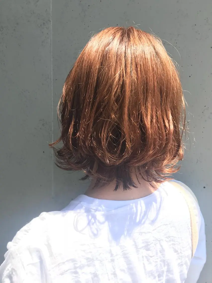 ショート カラー オレンジ 井上 佳奈のヘアスタイル