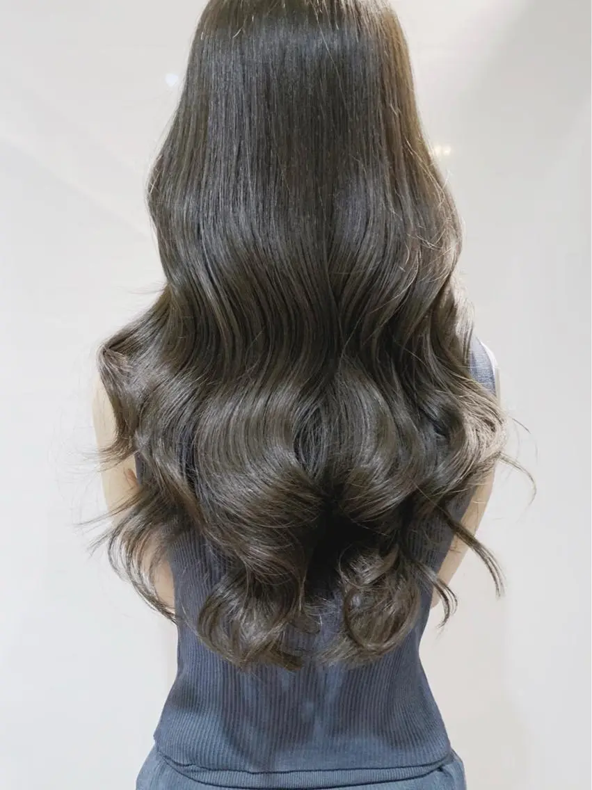 ロング カラー ヘアアレンジ 柔らか垢抜けｶﾗｰと ｶｯﾄ🫧ASUKAのヘアスタイル