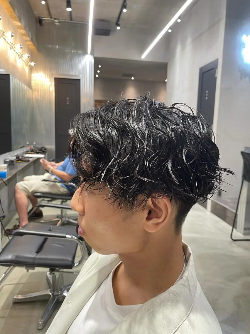 パーマ メンズ メンズパーマ特化型 🔥URITAのヘアスタイル