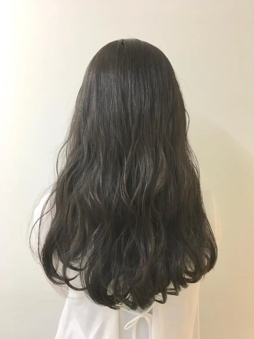 ロング カラー グレージュ ヘアカラー トリートメント ヘッドスパ ヘアセット yoshi ☆のヘアスタイル