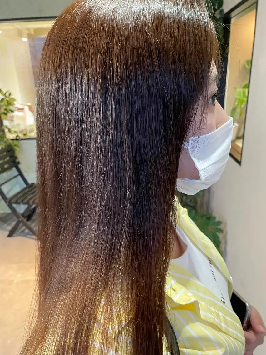 セミロング パーマ 縮毛矯正 大賀 チサトのヘアスタイル
