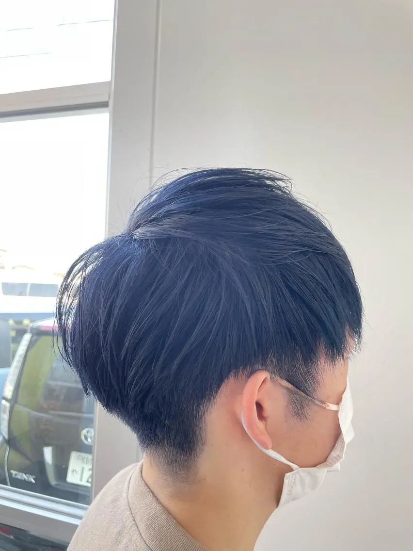 カラー メンズ カット 川口 葉月のヘアスタイル