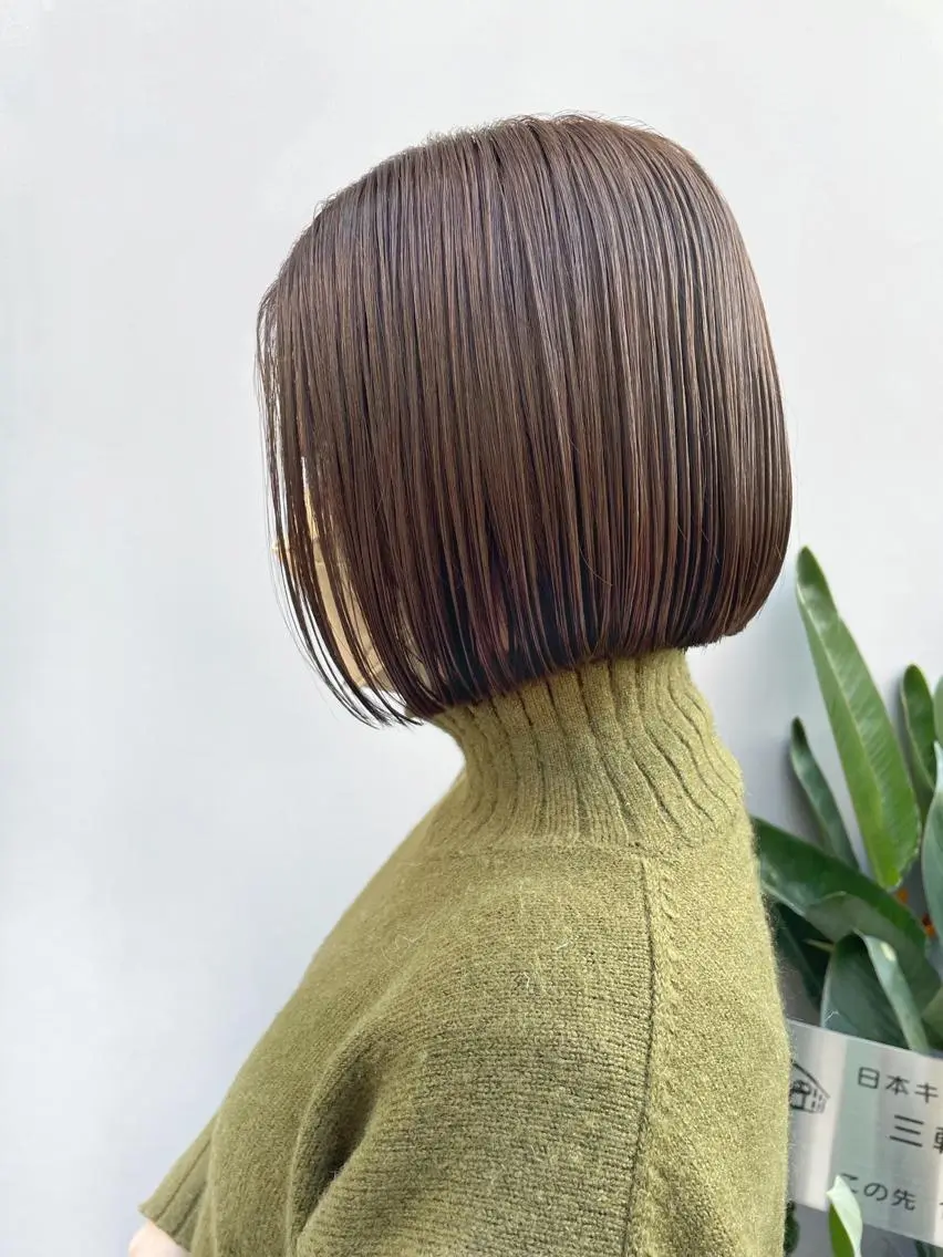 ショート カラー シルバー ボブ カット ヘアカラー トリートメント HIROKI ”博多 /ボブのヘアスタイル