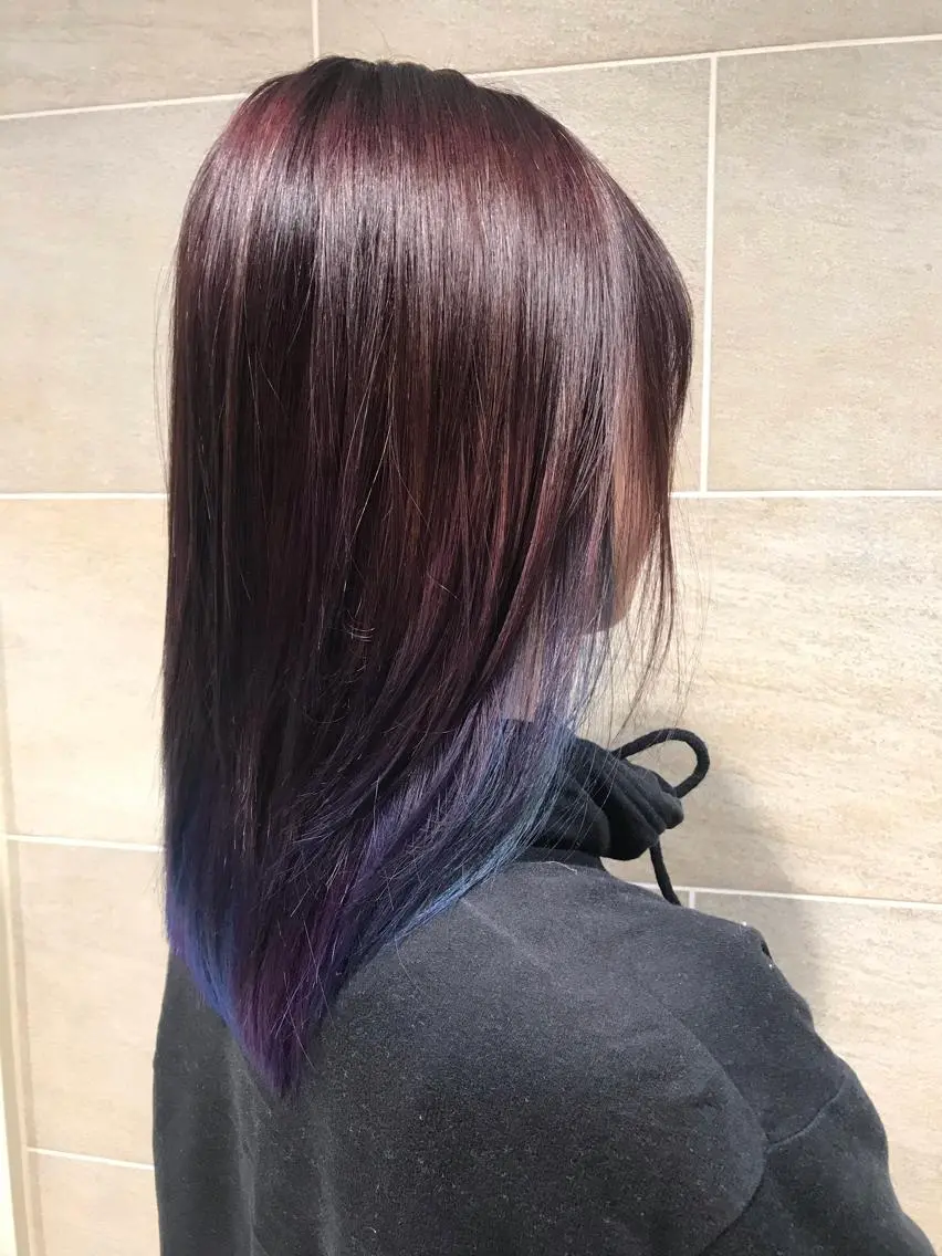 ミディアム カラー 宮原 佳苗のヘアスタイル
