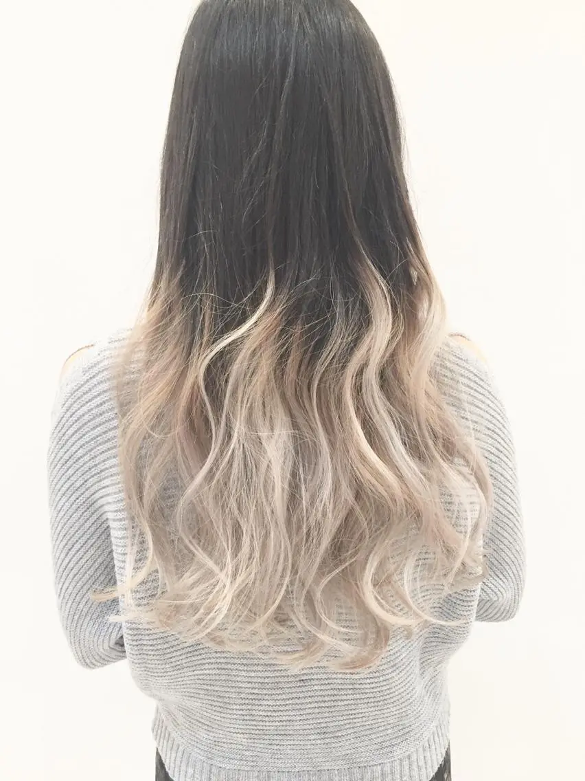 ロング カラー アッシュ ハイトーン×髪質改善 KENTAのヘアスタイル