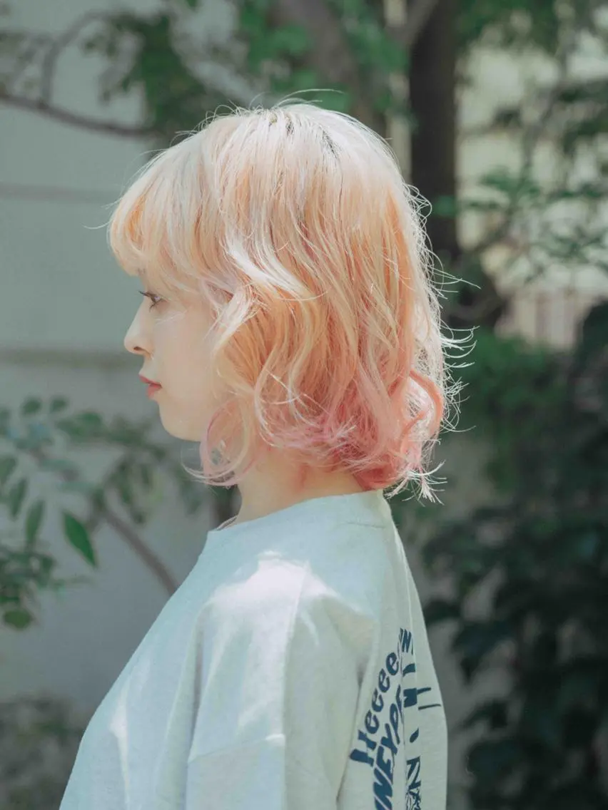 カラー 竹廣 春奈のヘアスタイル