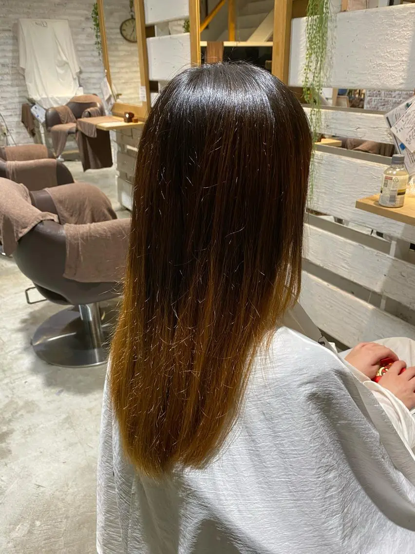 ロング カット 縮毛矯正 長濱 俊のヘアスタイル