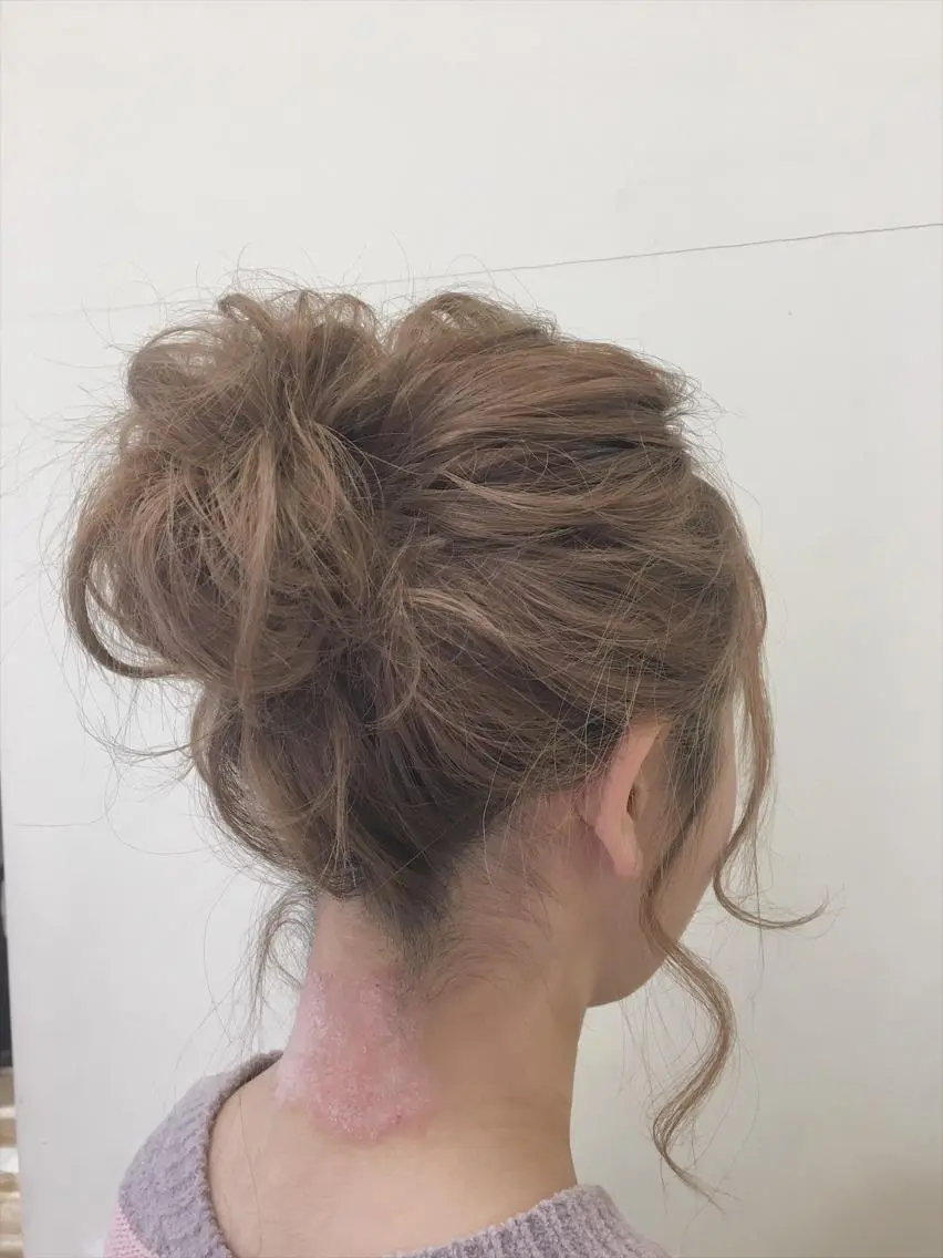 セミロング カラー 代表🎀 ふわモテ愛 され髪🩷yumiのヘアスタイル