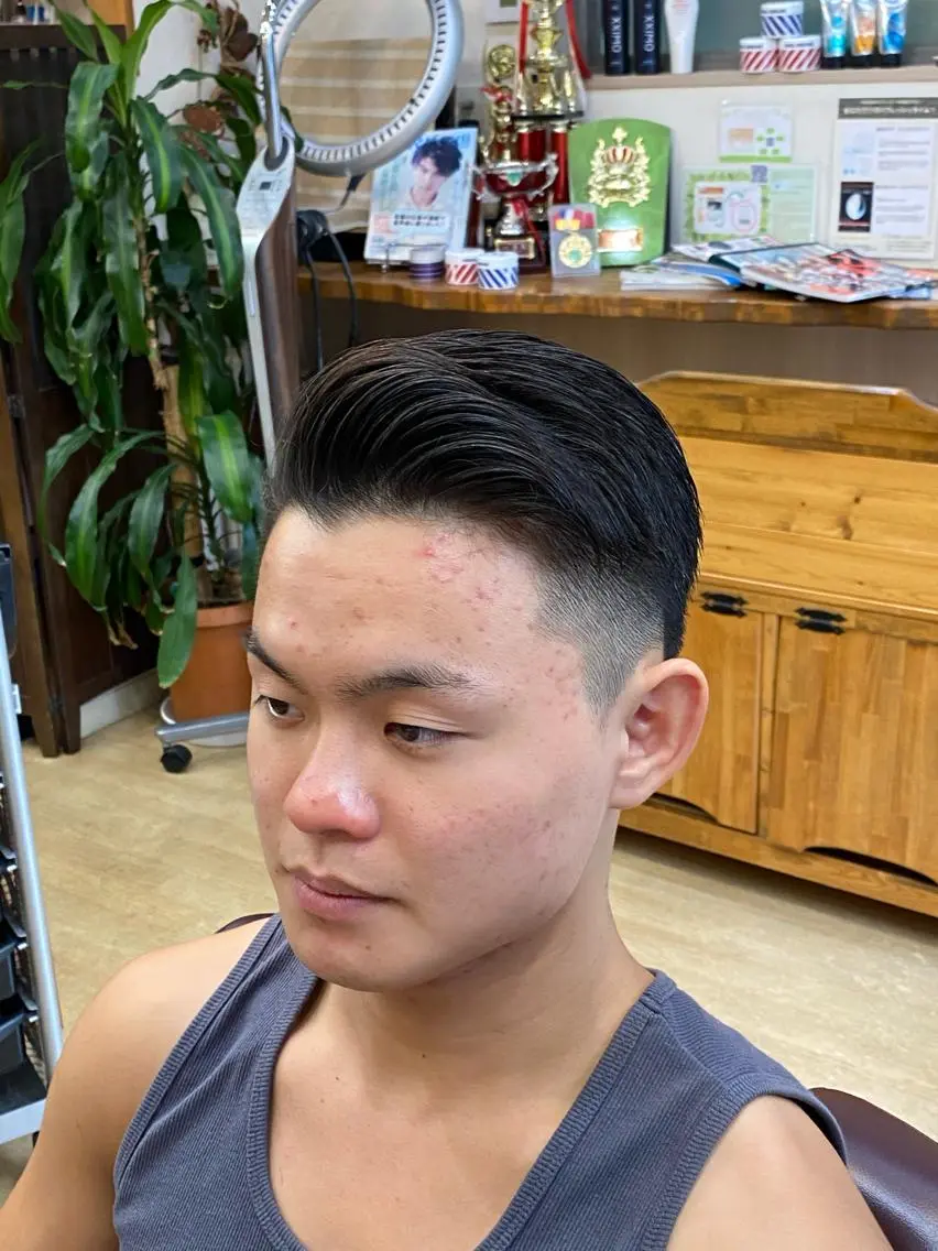 ショート メンズ 浅見 天翔のヘアスタイル