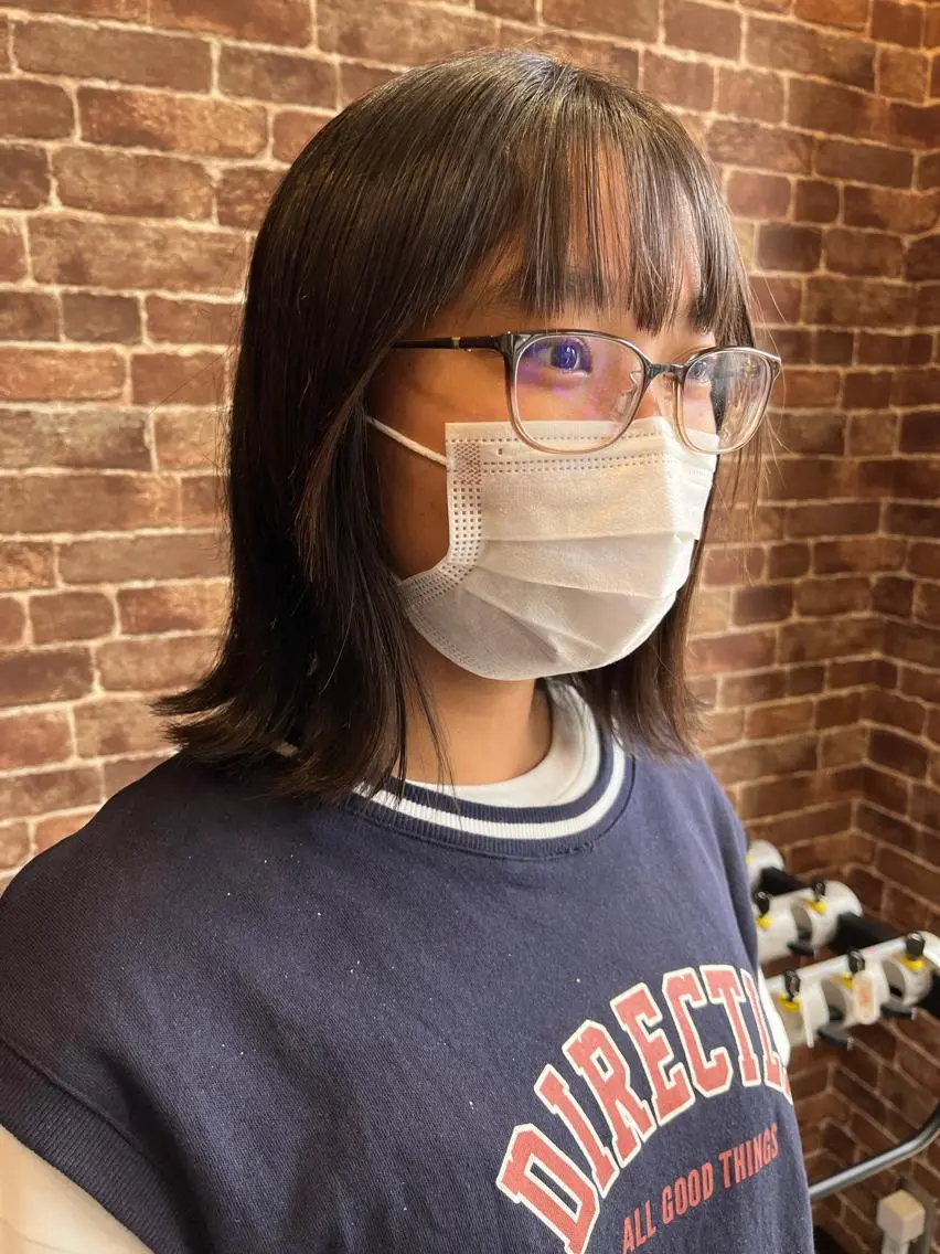 ミディアム カラー パーマ ヘアアレンジ メンズ キッズ ネイル マツエク・マツパ アイブロウ ミディアムパーマ メンズパーマ ブラウンカラー ケアカラー 透明感カラー 久木原 ゆりのヘアスタイル