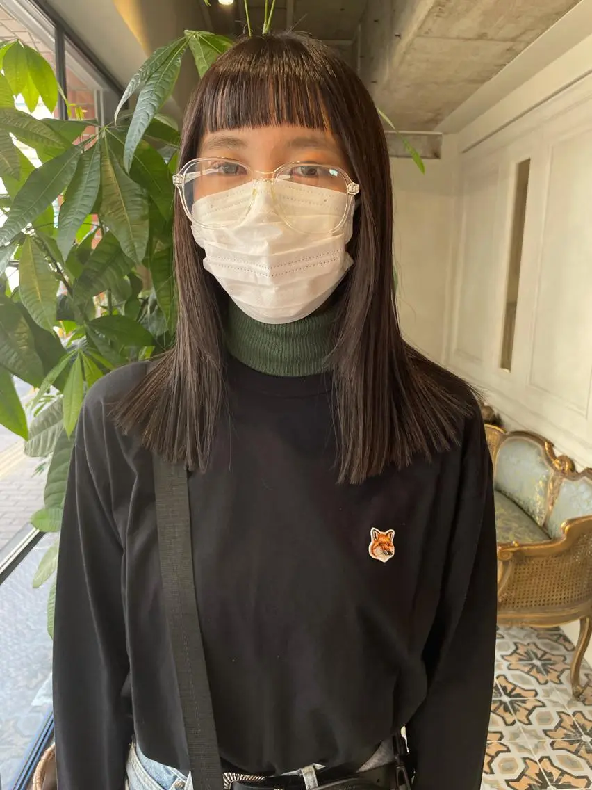 セミロング オン眉 ベージュ🤎透明感 カラー🤎anriのヘアスタイル