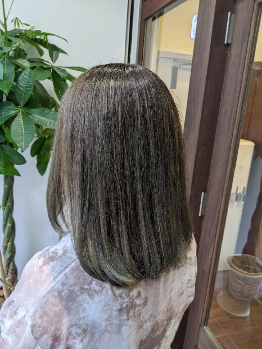 セミロング カラー ハイライトカラー ハイライト 髪質改善＆白髪ぼかし カラー♡店長みやけ♡のヘアスタイル