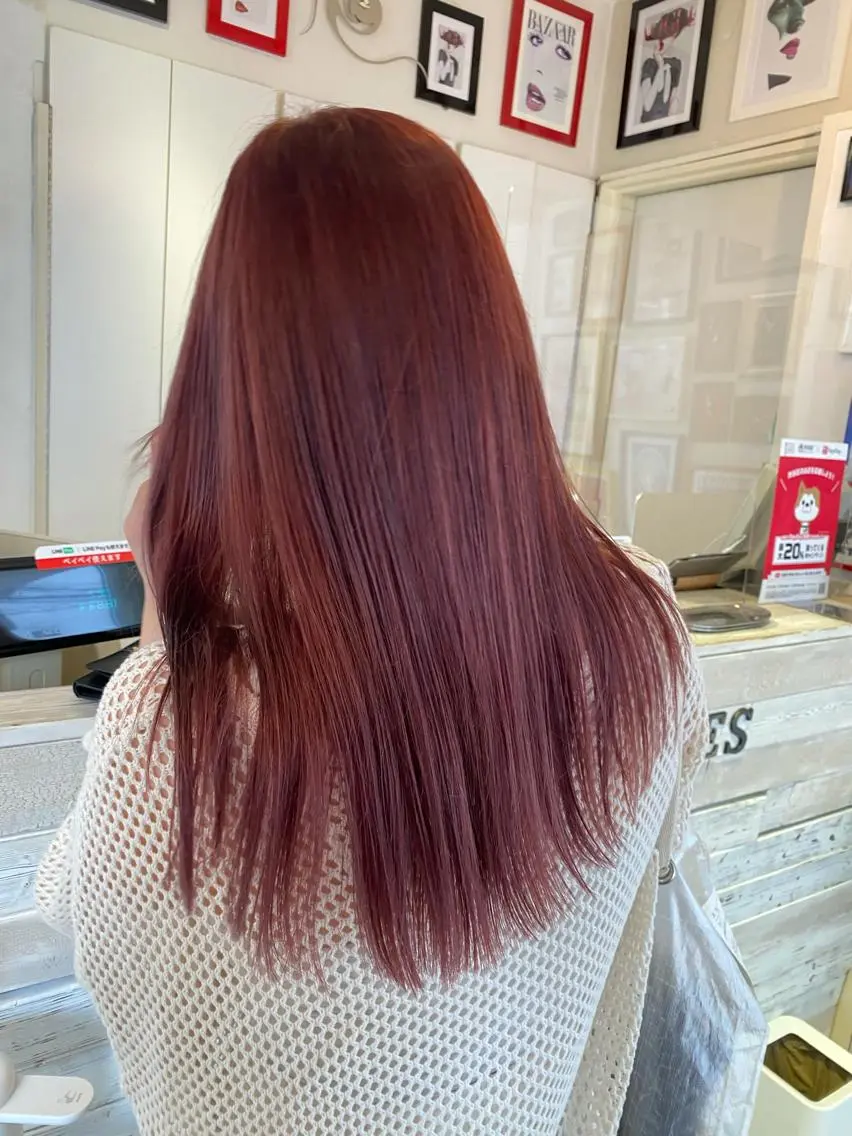 ロング エクステ ハイトーン 💭黒崎ハルカのヘアスタイル
