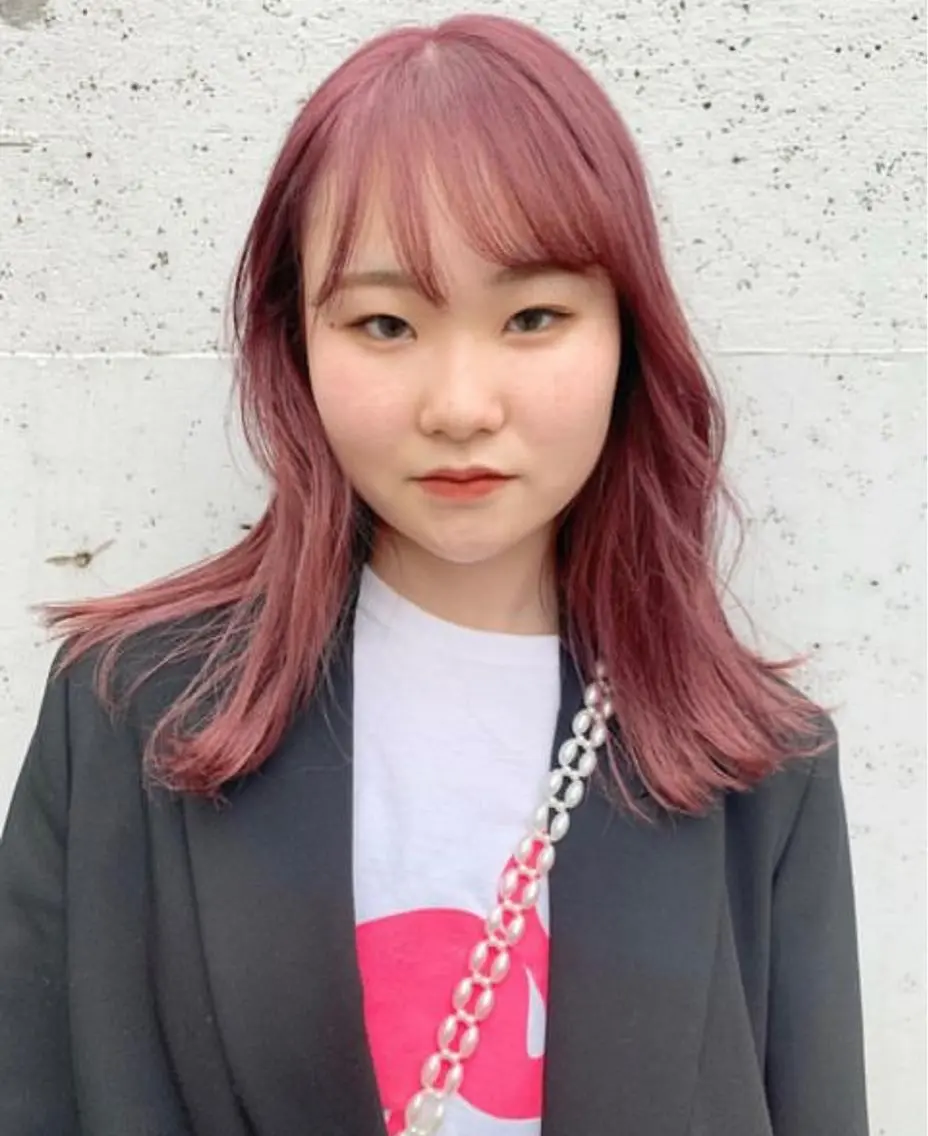 セミロング カラー ブリーチ ダブルカラー イルミナカラー ピンクカラー カット ヘアカラー 圧倒的デザイン力 店長🎨RENAのヘアスタイル