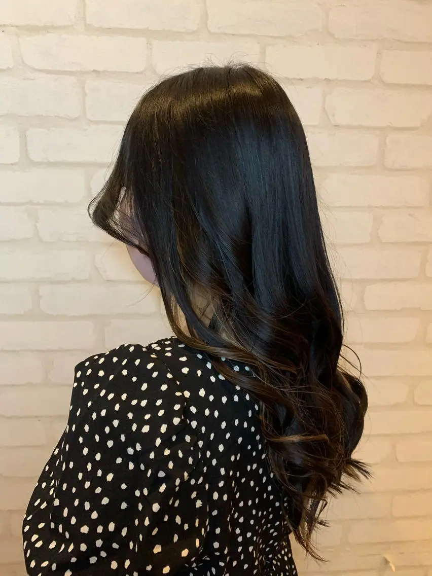 ロング ロング 秋葉 万柚子のヘアスタイル