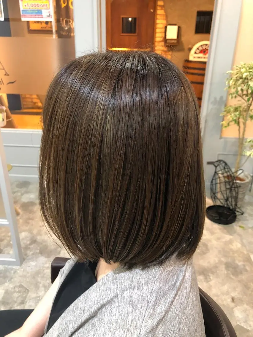 ミディアム カラー グレージュ ハイライトカラー ハイライト カット ヘアカラー hair care ACRO店長　谷のヘアスタイル