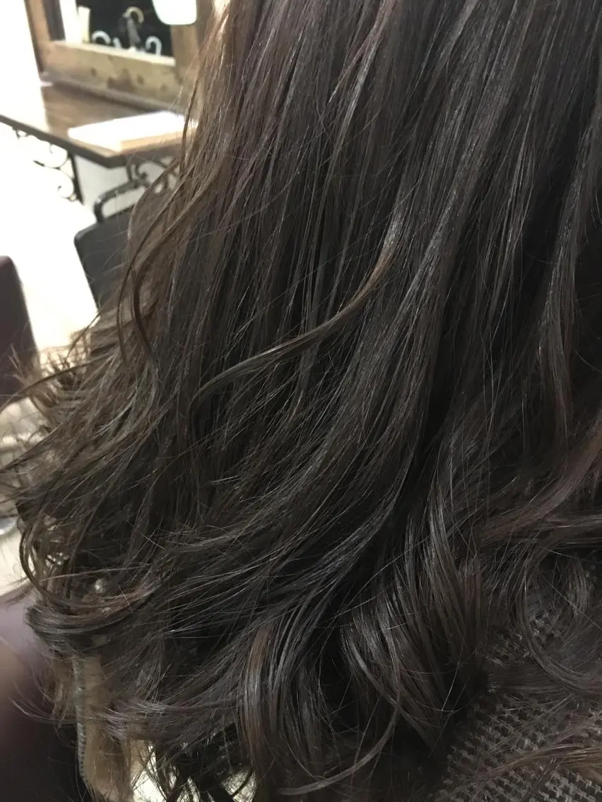 セミロング ヘアカラー トリートメント 松本 亮のヘアスタイル