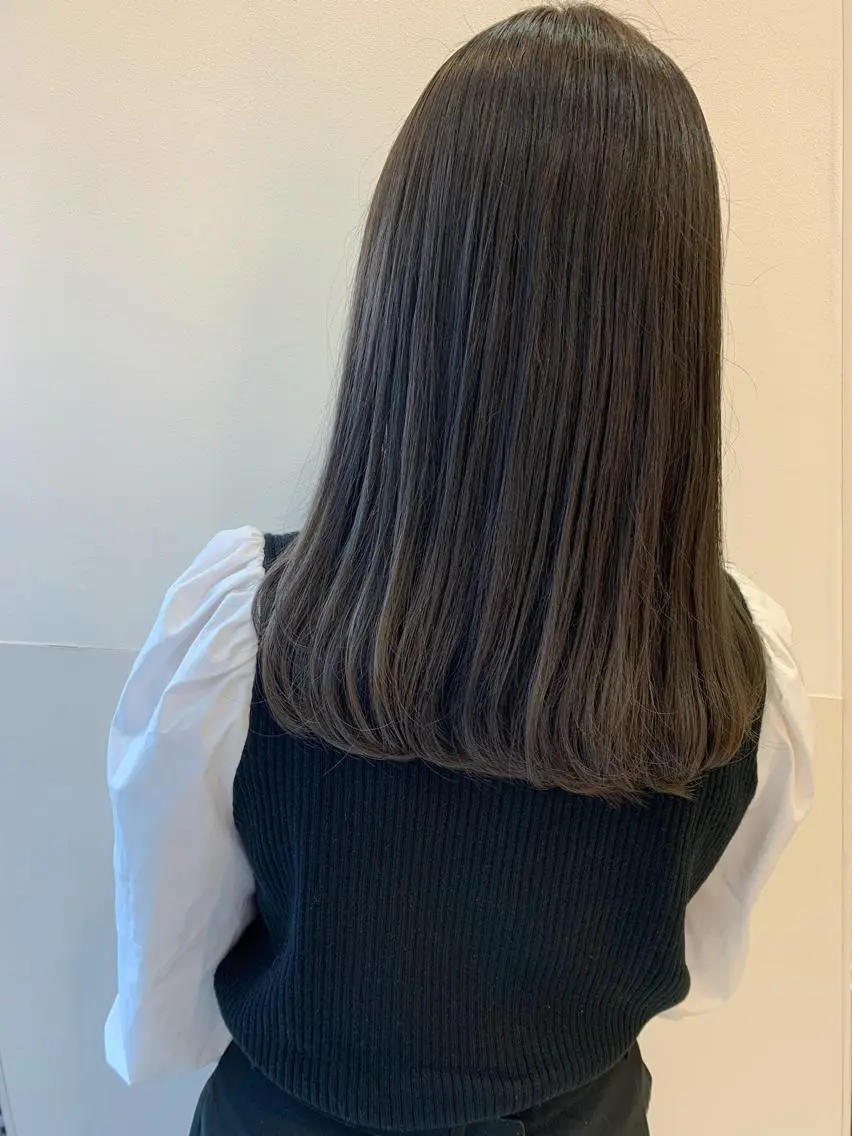 ミディアム カラー ヘアカラー 🧸 サトウサクネ🧸のヘアスタイル