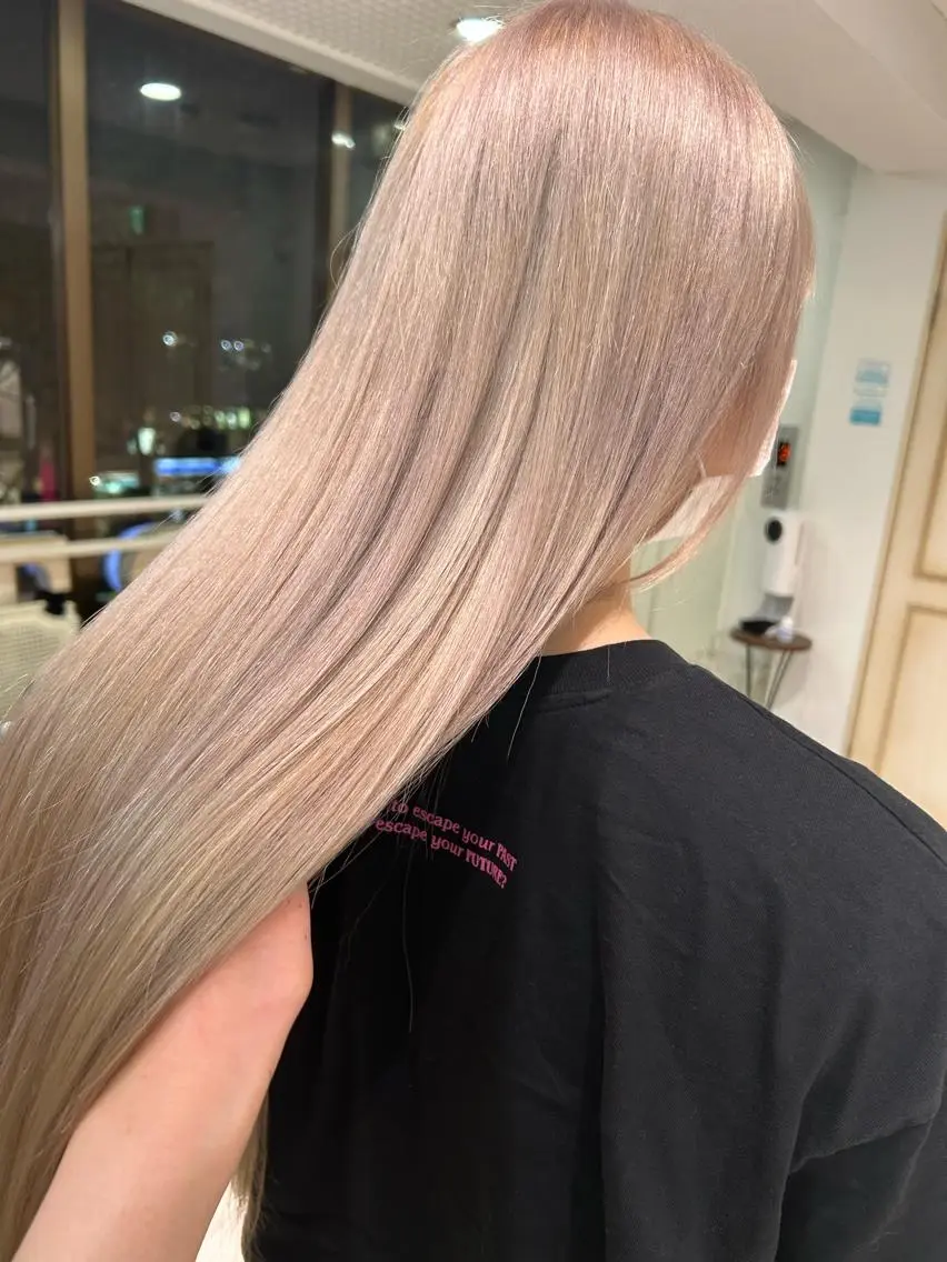 ロング カラー ヘアカラー トリートメント 透明感カラー 古山 結季🌙🖤のヘアスタイル