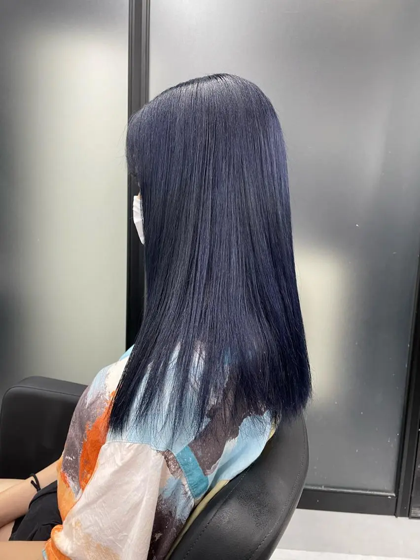 ロング カラー ダブルカラー ネイビーカラー トリートメント wehlen_ keisukeのヘアスタイル