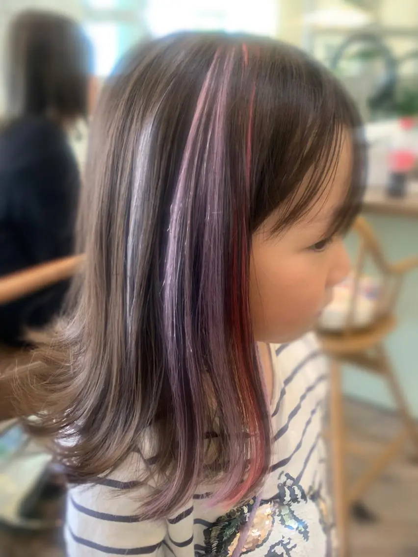 ミディアム カラー エクステ 鶴見 和美のヘアスタイル