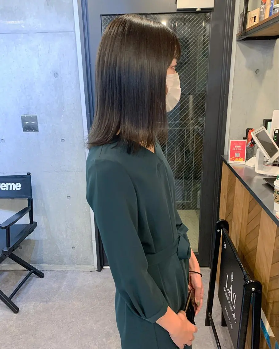 ショート カラー 透明感カラー トリートメント 柔らかブラウン/顔周 りレイヤー♡ユウシのヘアスタイル