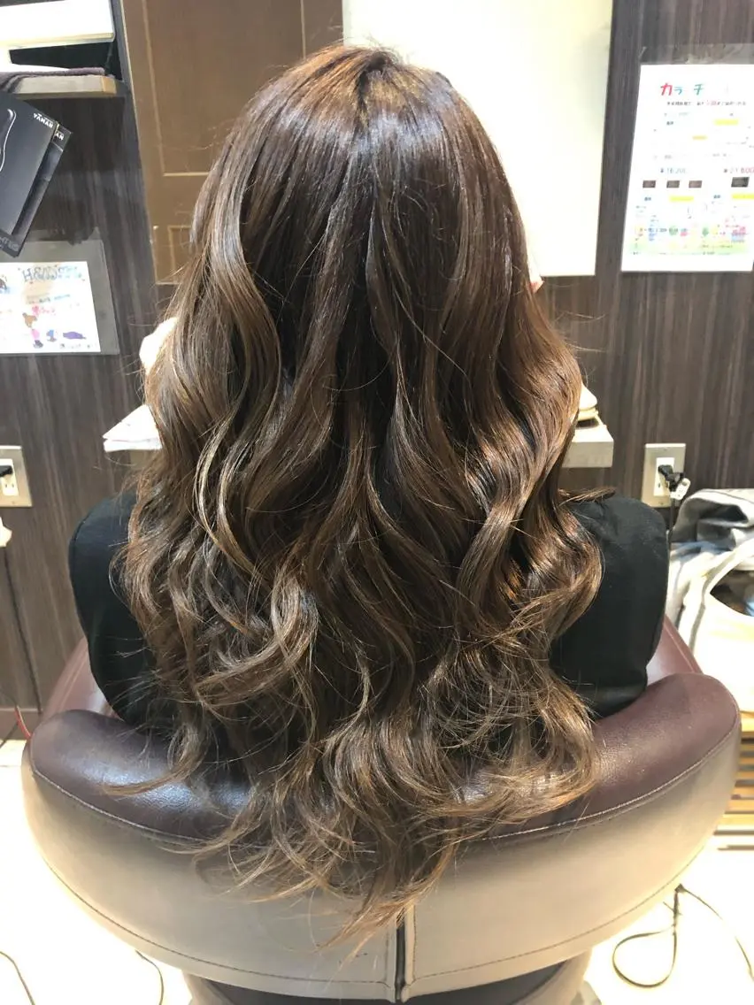 ロング ヘアカラー 6月予約解放🐱 櫻庭梢のヘアスタイル