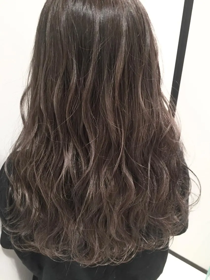 セミロング カット ヘアカラー トリートメント MIRIM栄 野田航生のヘアスタイル