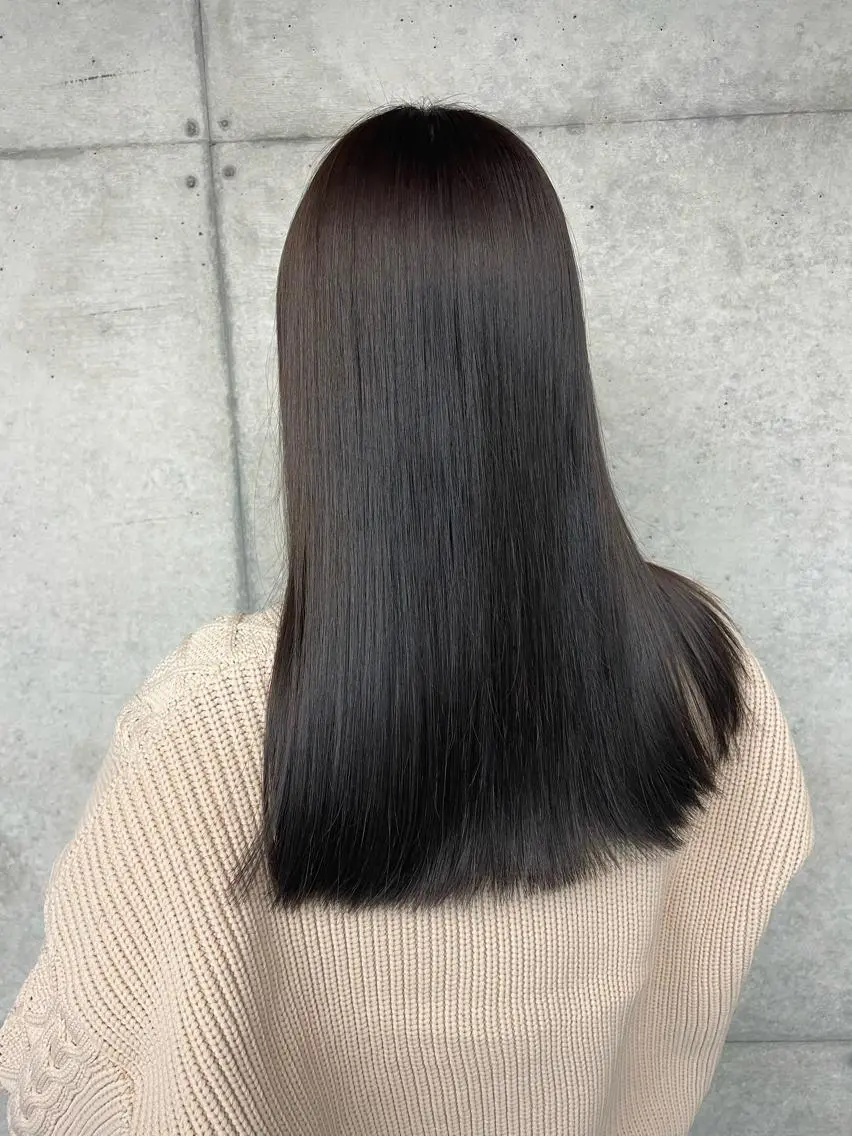 カット 縮毛矯正 トリートメント 山谷 裕紀のヘアスタイル