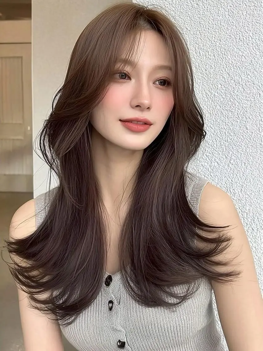 ロング カラー カット ヘアカラー FOCUS JAPANのヘアスタイル