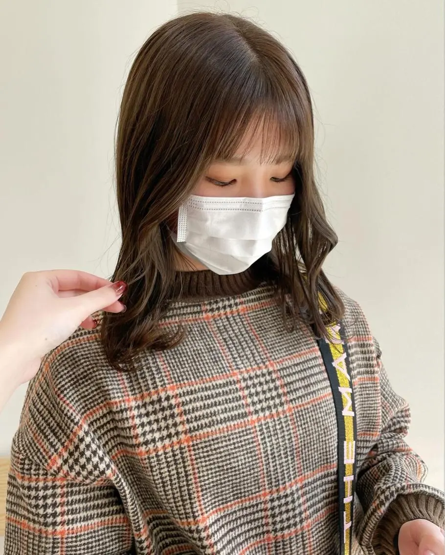 セミロング カラー mir MIYUのヘアスタイル