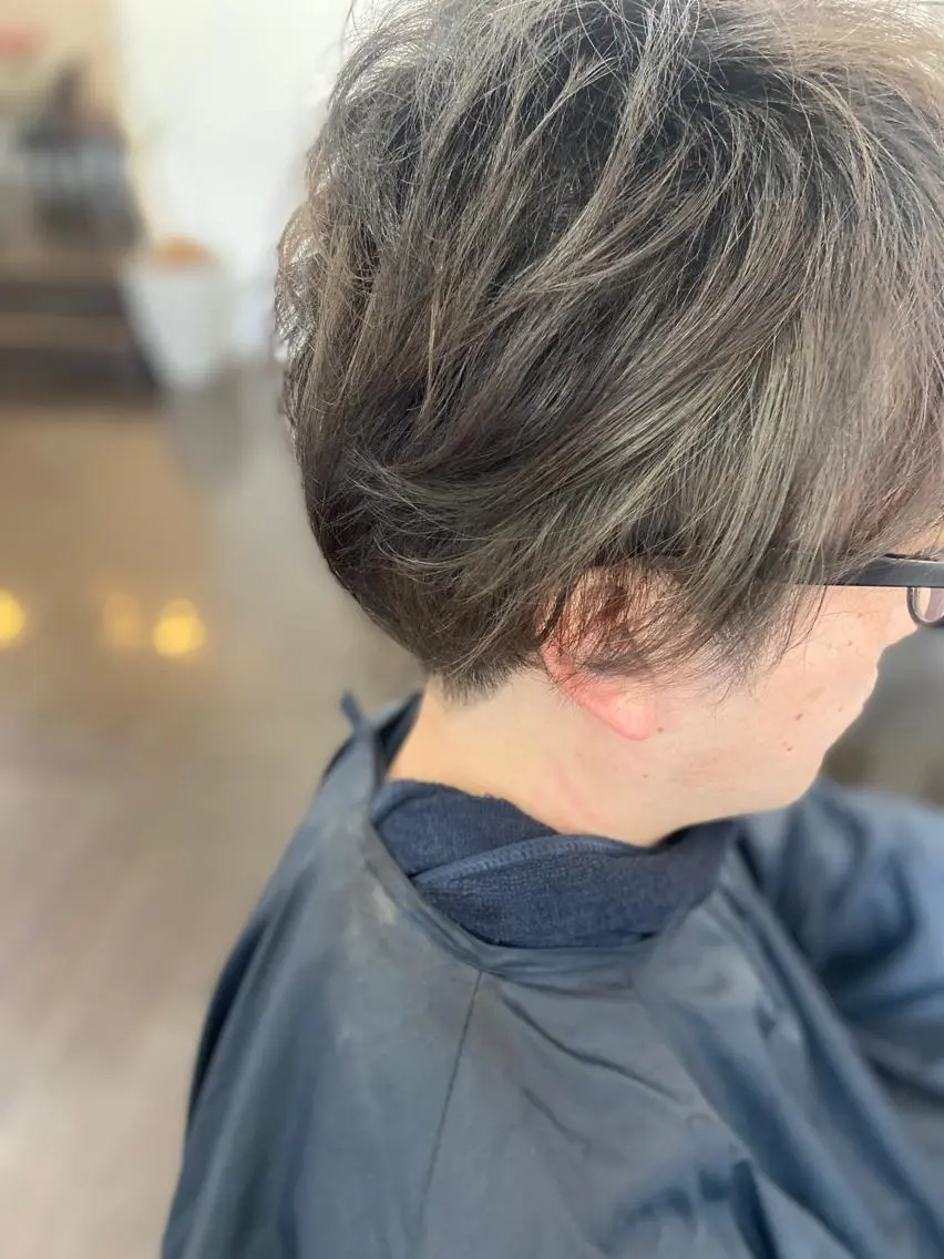 ショート カラー パーマ ヘアアレンジ メンズ キッズ ネイル マツエク・マツパ アイブロウ モヒカン マッシュ 学生(メンズ向け) ソフトモヒカン メンズアイブロウ 久木原 ゆりのヘアスタイル