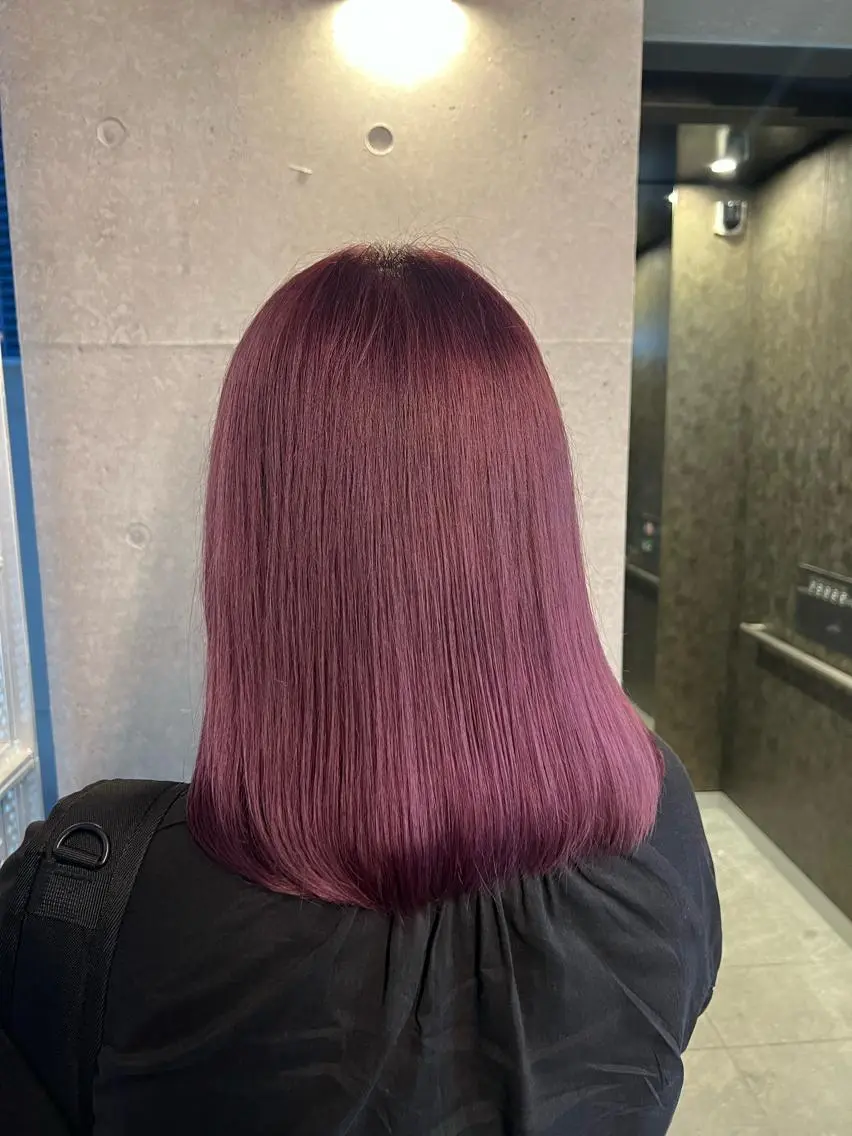 カラー ブリーチ ヘアカラー トリートメント 吉野 瑳桜のヘアスタイル