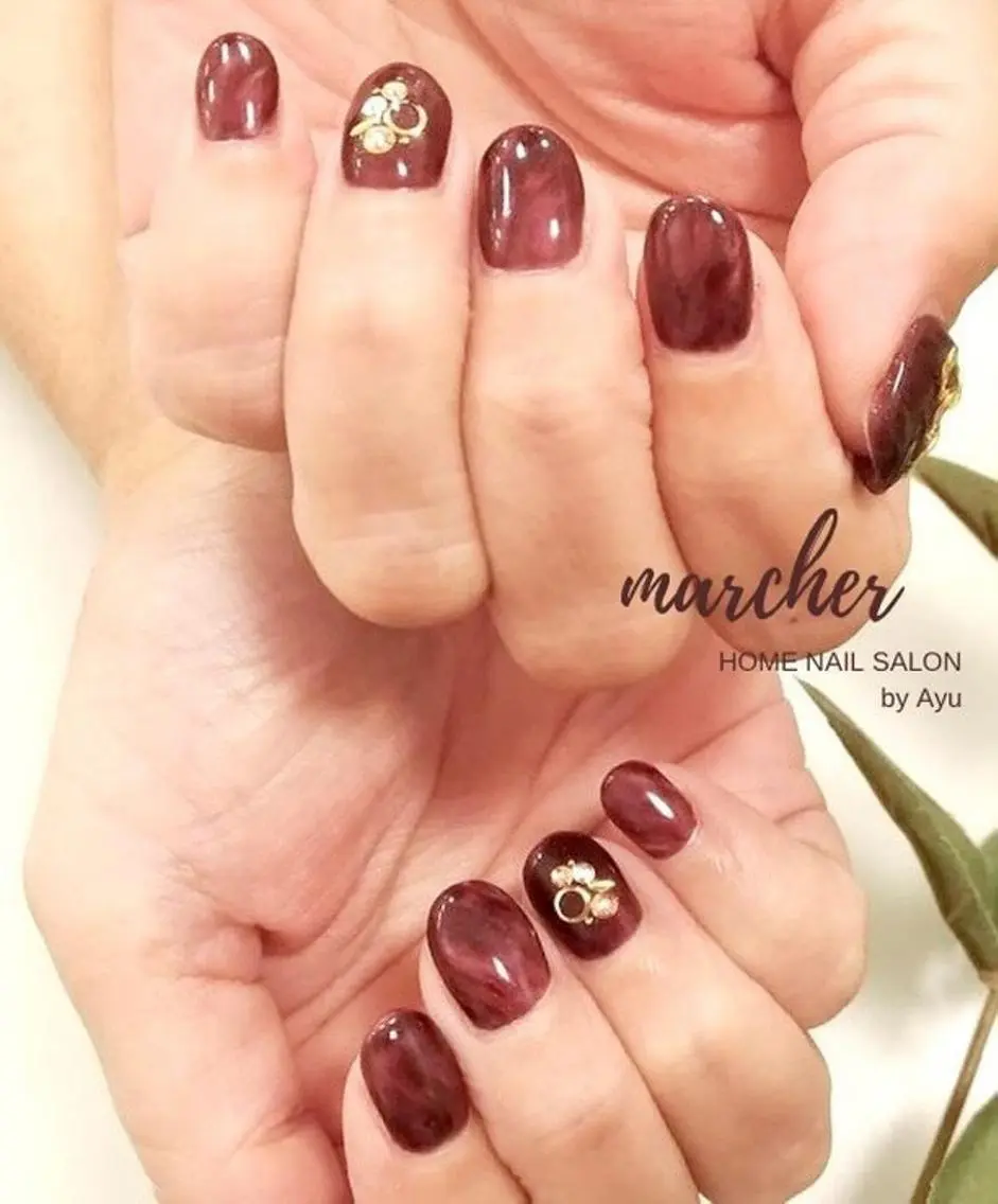 ネイル 赤色 Nailbeauty marcherのネイルデザイン