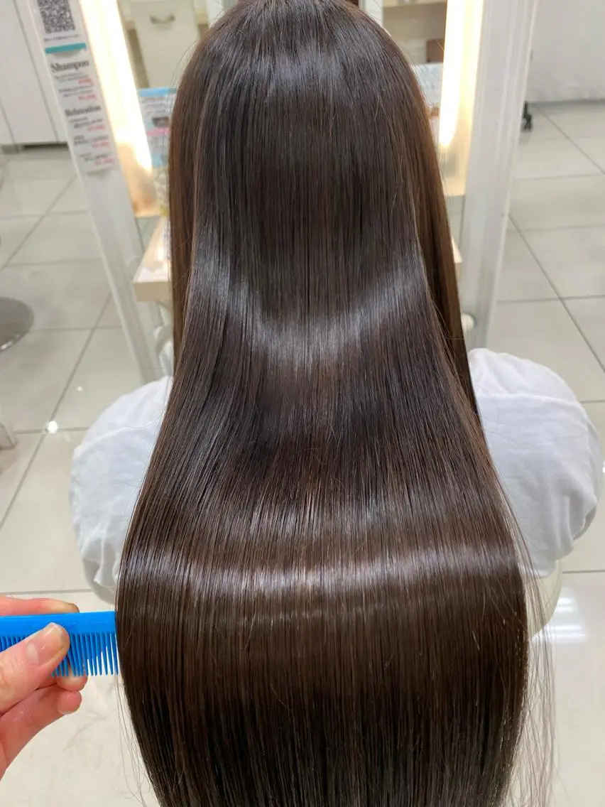 ロング パーマ カット 縮毛矯正 崎山 紗吏のヘアスタイル