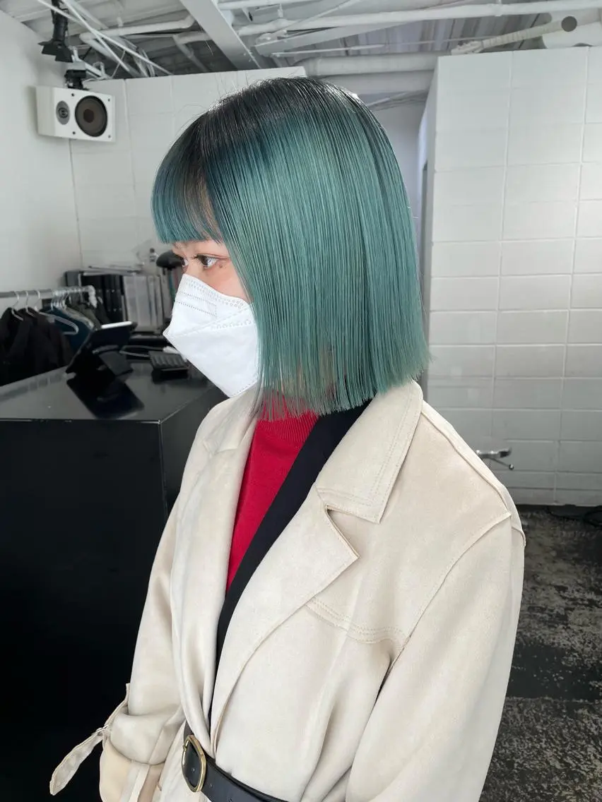 ミディアム カラー パーマ ヘアアレンジ メンズ キッズ ネイル マツエク・マツパ アイブロウ メンズブリーチ ブリーチ グリーン カット ヘアカラー トリートメント 艶ハイトーン/ヘア アレンジAYAKAのヘアスタイル