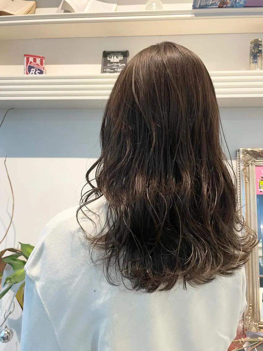 セミロング カラー グレージュ 💐パーソナルカラー /市橋加菜💐のヘアスタイル