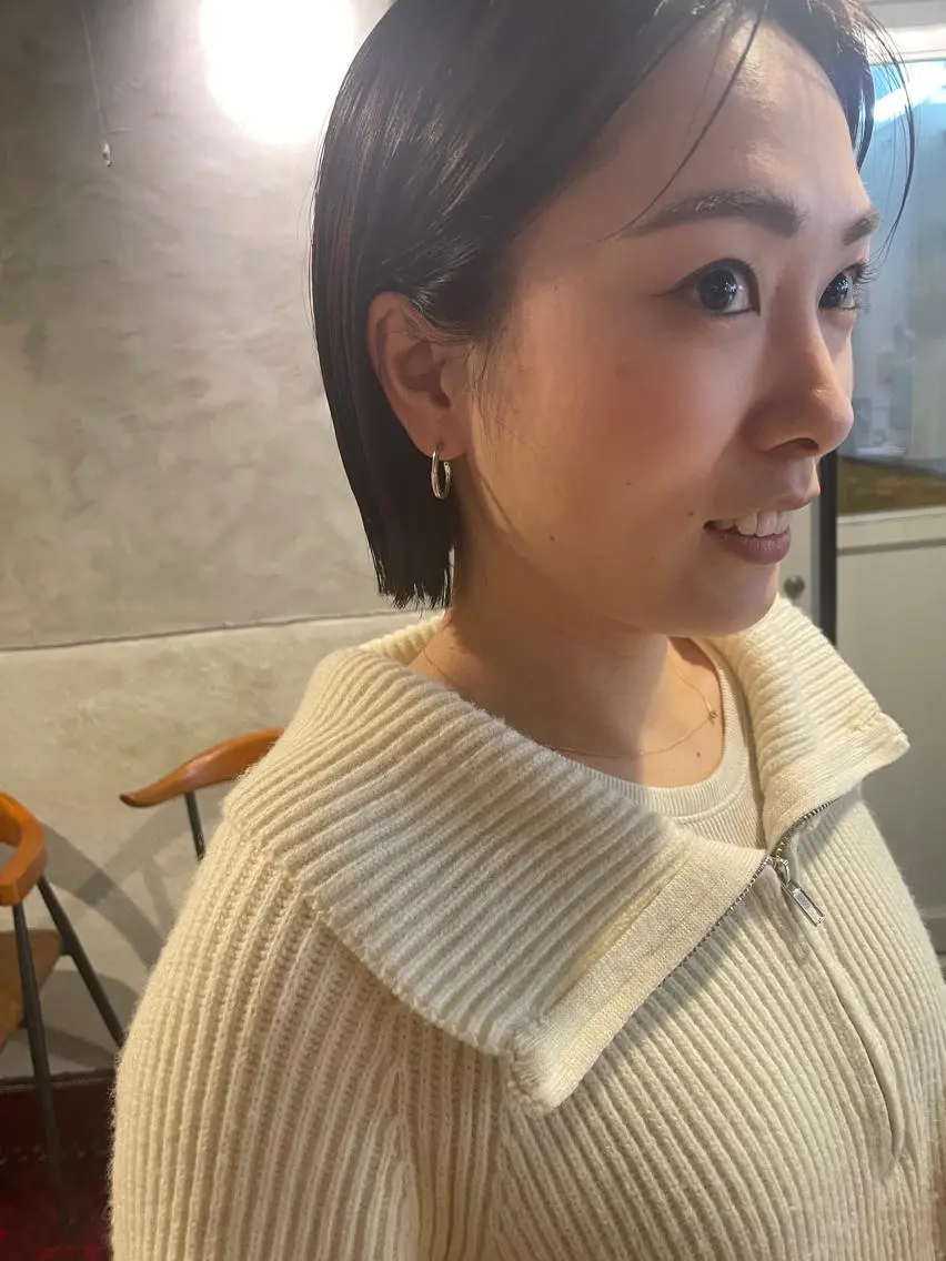 ミディアム カット ヘアカラー トリートメント ayane⭐️ボブ・ ショート・パーマのヘアスタイル