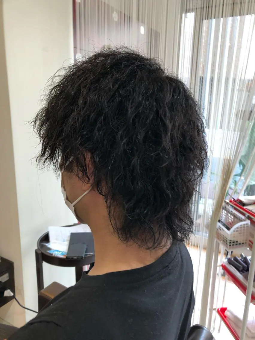 パーマ メンズ メンズパーマ メンズツイストパーマ ツイストパーマ カット パーマ カ レラのヘアスタイル