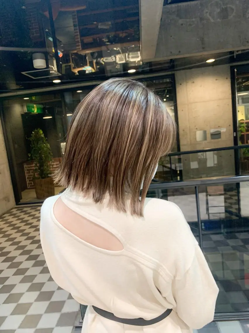 ショート カラー シールエクステ アッシュ ハイライトカラー エクステ 外国人風カラー 🌟miyuki モデルさん大募集のマツエク・マツパデザイン