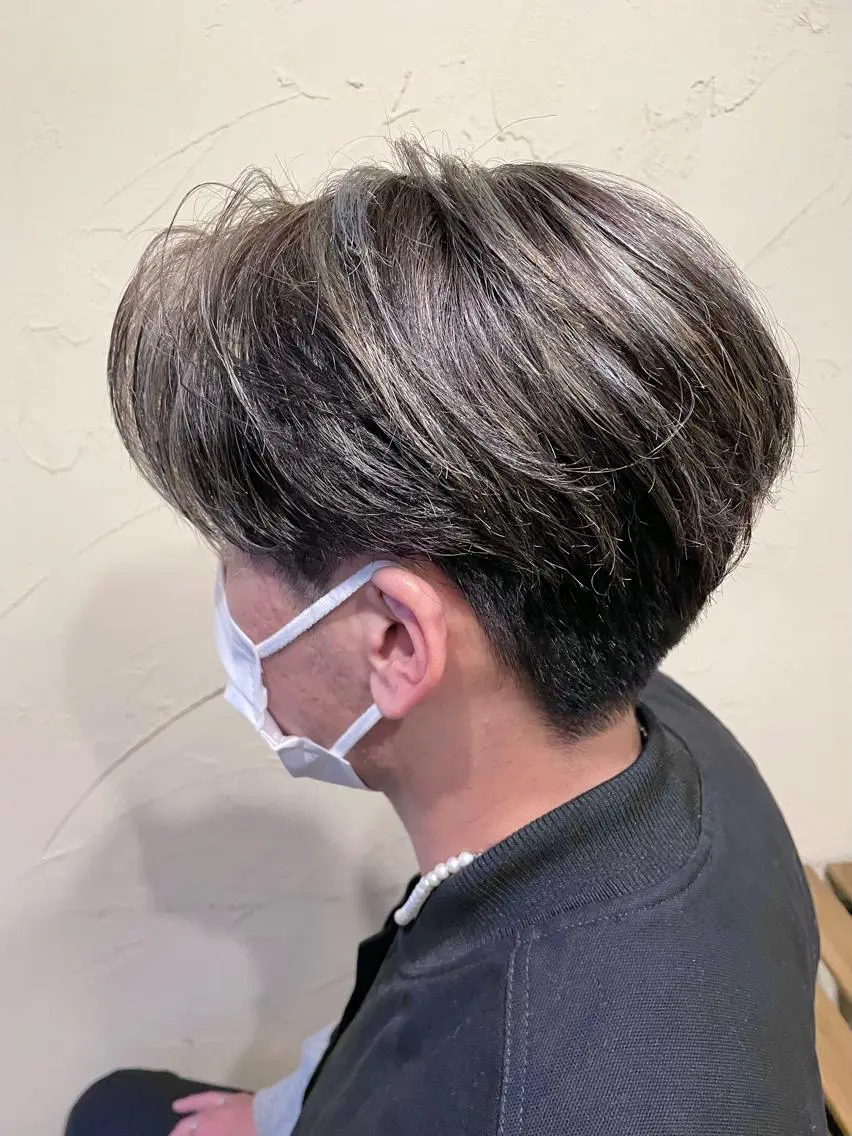 ショート カラー メンズ メンズハイライト ハイライトカラー ハイライト ショートヘア カット ヘアカラー メンズ特化/パーマ指 名No.1/百瀬太郎のヘアスタイル