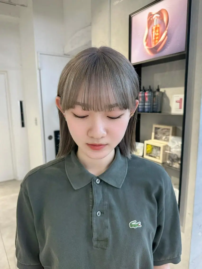 ミディアム カラー ヘアアレンジ ハイトーン特化 pepe🎀のヘアスタイル