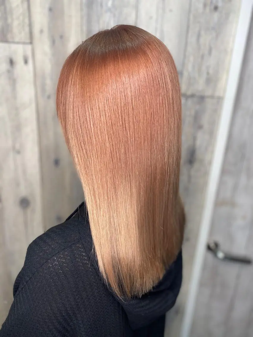 ミディアム カラー ヘアカラー LOHAS Kanaのヘアスタイル