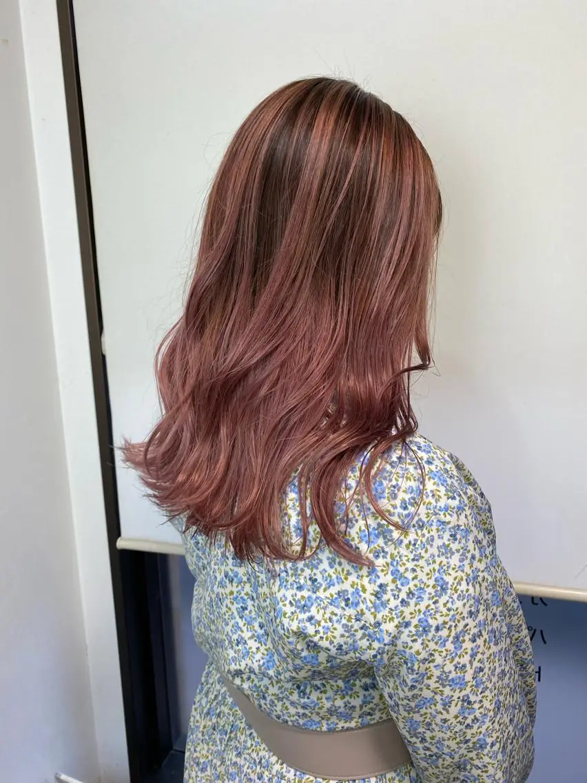 ミディアム カラー ブリーチカラー🫧 森　凪沙のヘアスタイル