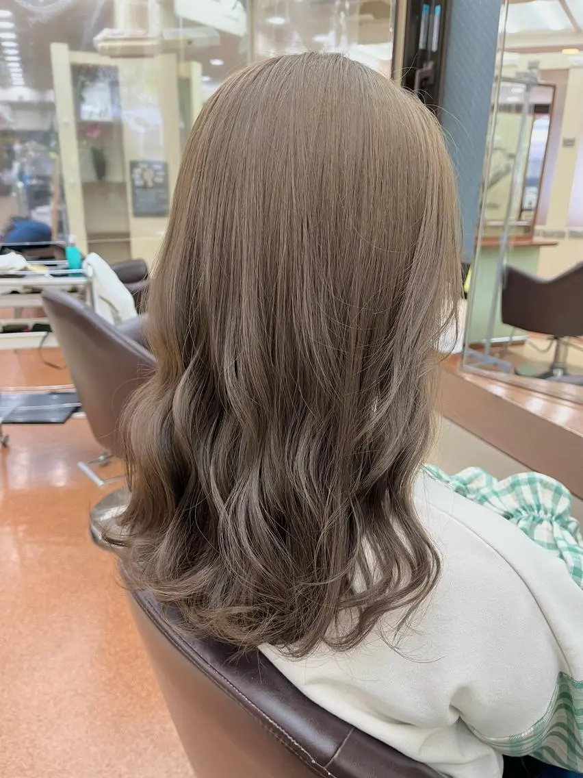 ロング カラー 【ニュアンスカラー・ 髪質改善】スズキカナのヘアスタイル
