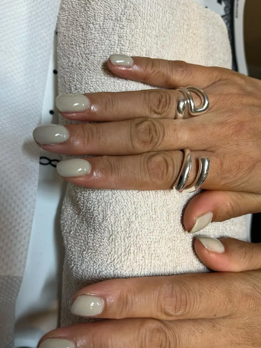ネイル anela 仁香のネイルデザイン